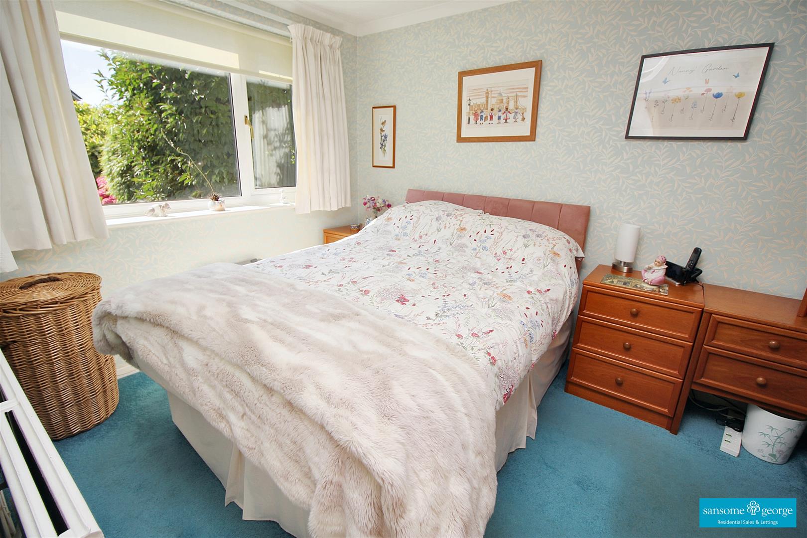 Foxcombe Drive, Tilehurst, Reading